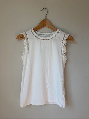 Lilly Pulitzer Agee Tank Top White Size XXS Crewneck Eyelet Lace Trim Tee